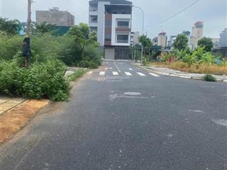 Bán đất đấu giáhàng xóm đô nghĩa100m2 mt 6.3m chỉ 15.x tỷ