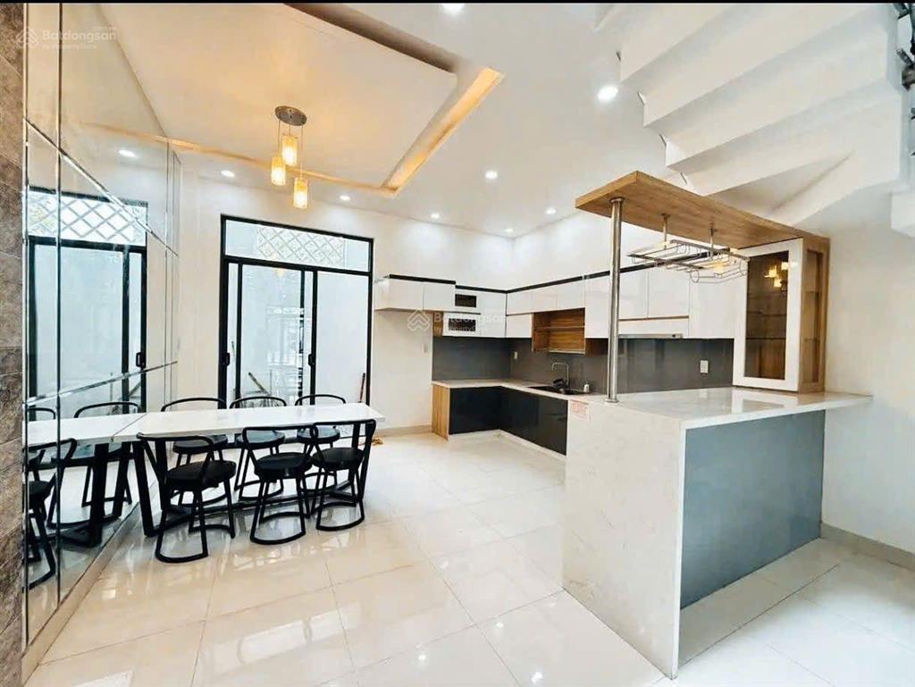 Cư xá bình thới quận 11  4x19m, 4 tầng