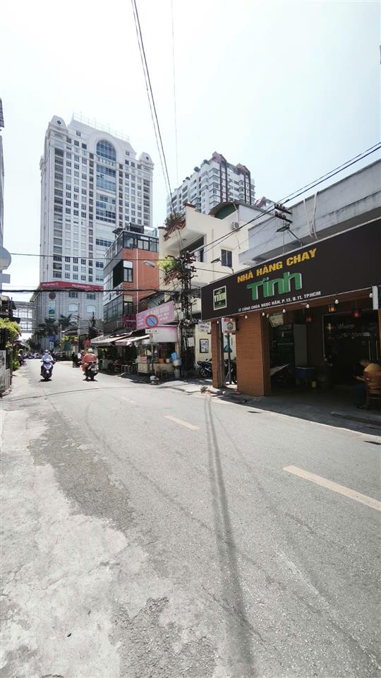 Mặt tiền công chúa ngọc hân quận 11 7.9x20m