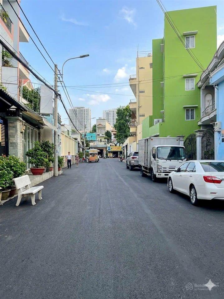 154m2, 5.2x30m hẻm 8mphú lâm quận 6dòng tiền 30 triệu/tháng