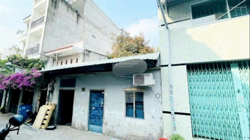 Bán căn nhà quận 11, diện tích 145m2, ngay ông ích khiêm quận 11, chỉ nhỉnh 70 triệu/m2