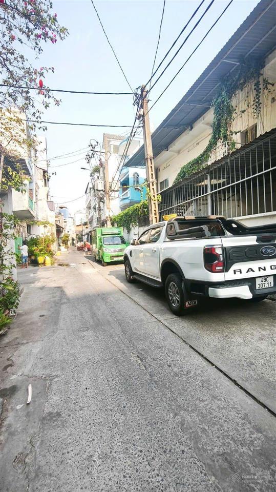 Bán nhà quận 11, diện tích 331 m2 hẻm 8m phan xích long, thông ra lò siêu, 3 tháng 2