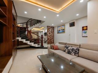 Bán nhà quận 6| 9.7x31m 300m 3 tầng gần chợ minh phụng| 19 tỷ