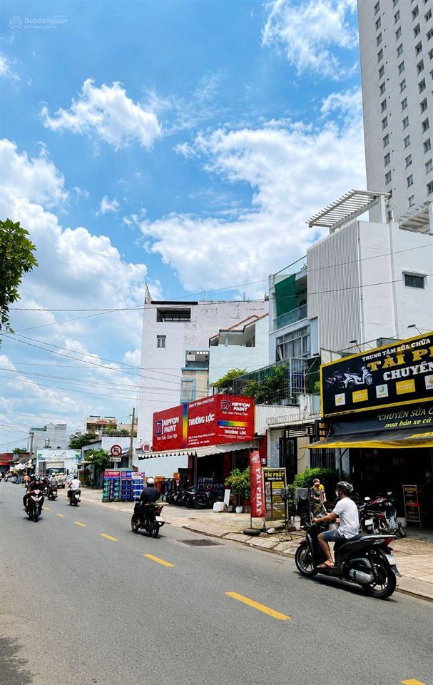 Khuôn đất lớn ngay mặt tiền kinh doanh quận 6  310m2, 9.2x34m, mặt tiền an dương vương quận 6
