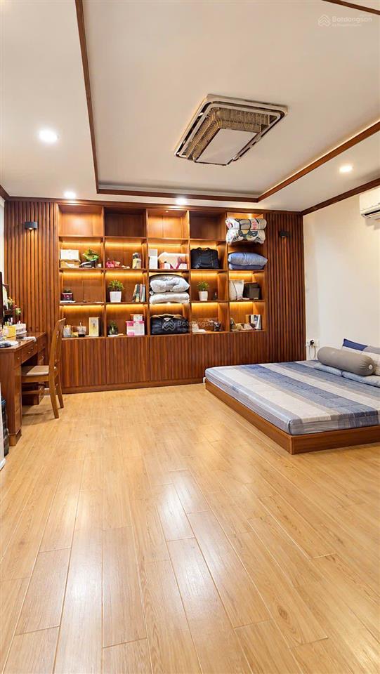 Đường 6m ngay chợ minh phụng, quận 6, 7x14m, 3 tầng