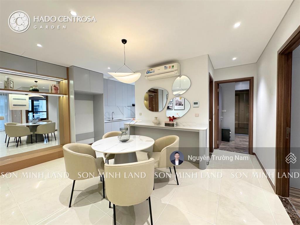 Trục căn hiếm  căn góc 2pn + 90,6m2 view quận 1 đã có sổ hồng nội thất mới 100% tầng trung