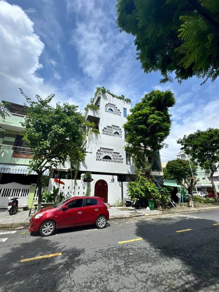 Đất đường đinh đạt  sát biển mỹ khê