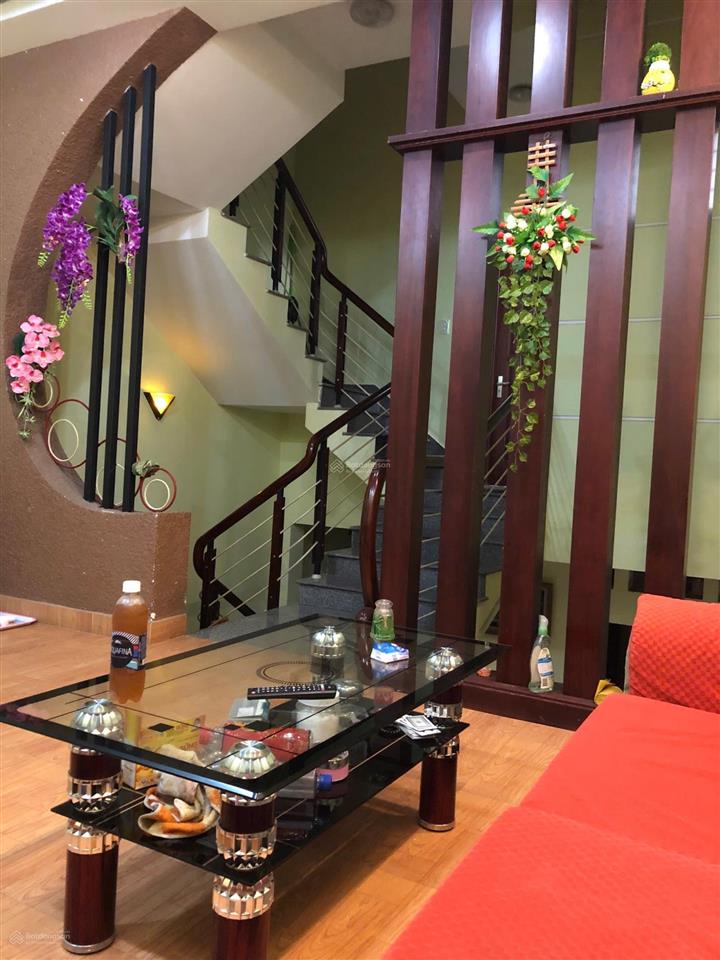 Nhà 3 tầng đường lê tấn toán  giá tốt