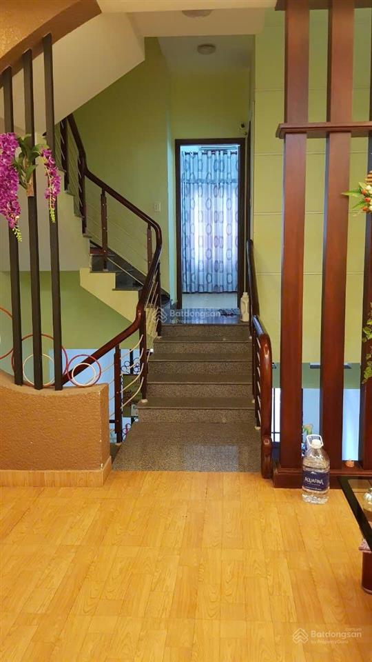 Nhà 3 tầng đường lê tấn toán  giá tốt