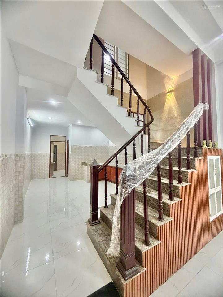 Nhà 2 tầng đường nại thịnh 6  giá tốt.