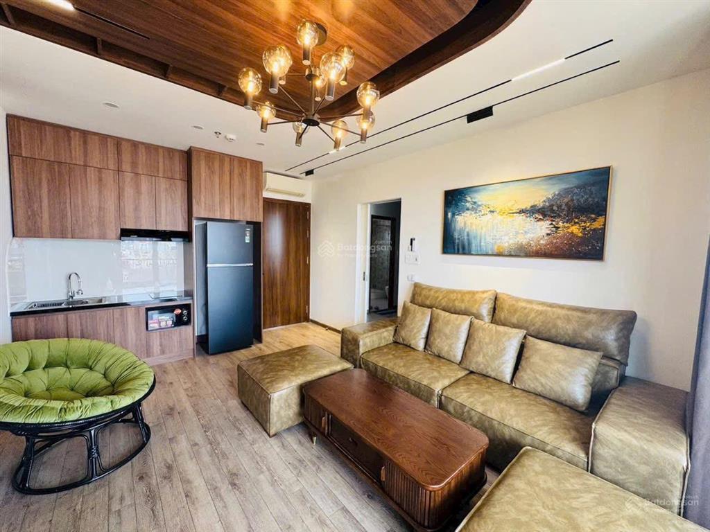 Toà căn hộ dịch vụ 6 tầng  giá tốt
