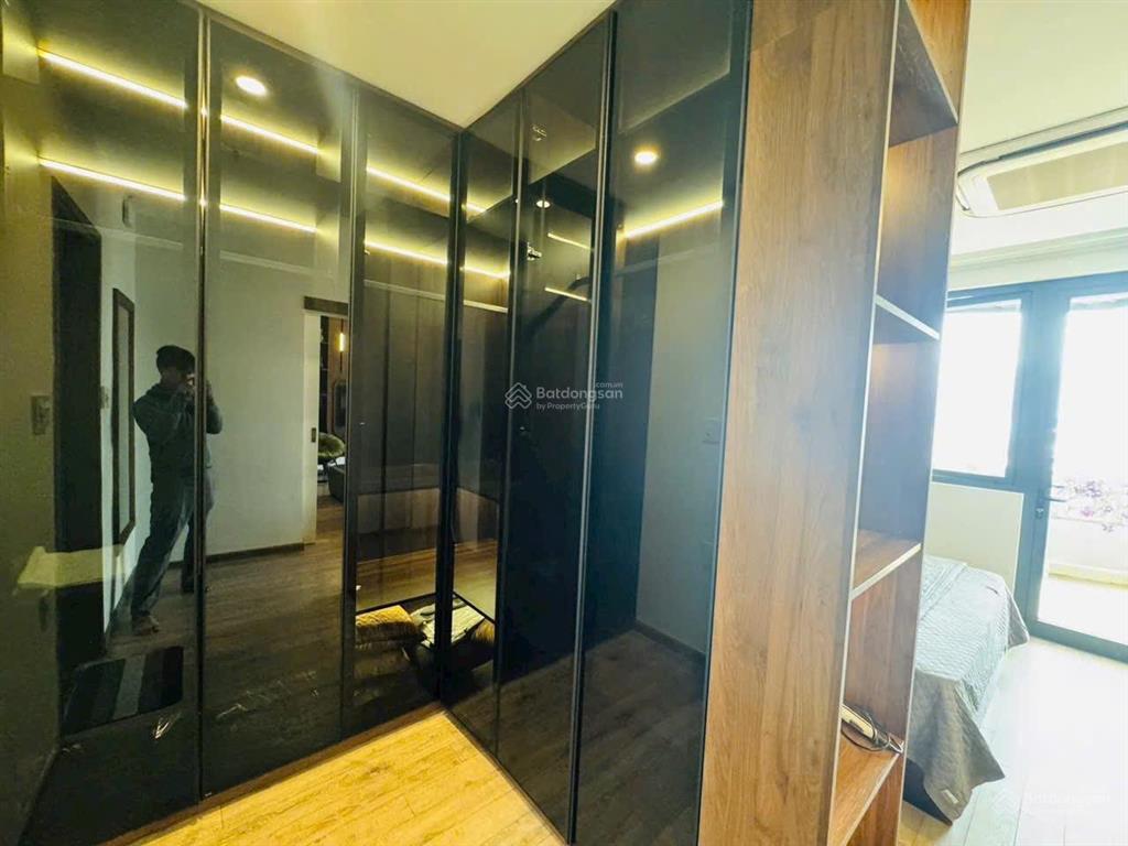 Toà căn hộ dịch vụ 6 tầng  giá tốt