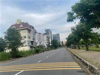 Thật 100%, giá tốt nhất, có 2 mặt tiền nguyễn văn kỉnh, dt 460m2, ngang 20m, 3 tầng. giá 68 tỷ