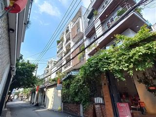 Giá đầu tư chỉ ~ 100/m thích hợp xây mới hoặc làm chdv giữ tiền trước nhà 4m, ngay bình thạnh