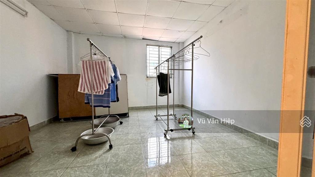 Nhà 3 lầu 4x14.5 hẻm 1 sẹc gần mặt tiền ngay công viên phú lâm, quận 6 bán nhanh 4.9 tỷ