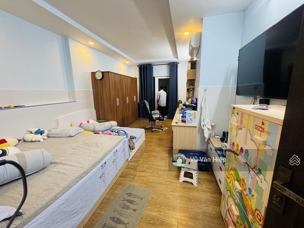 Nhà mặt tiền đs 11 kdc nam long 86m2 bán 7.35 tỷ thương lượng, ngay hồ học lãm