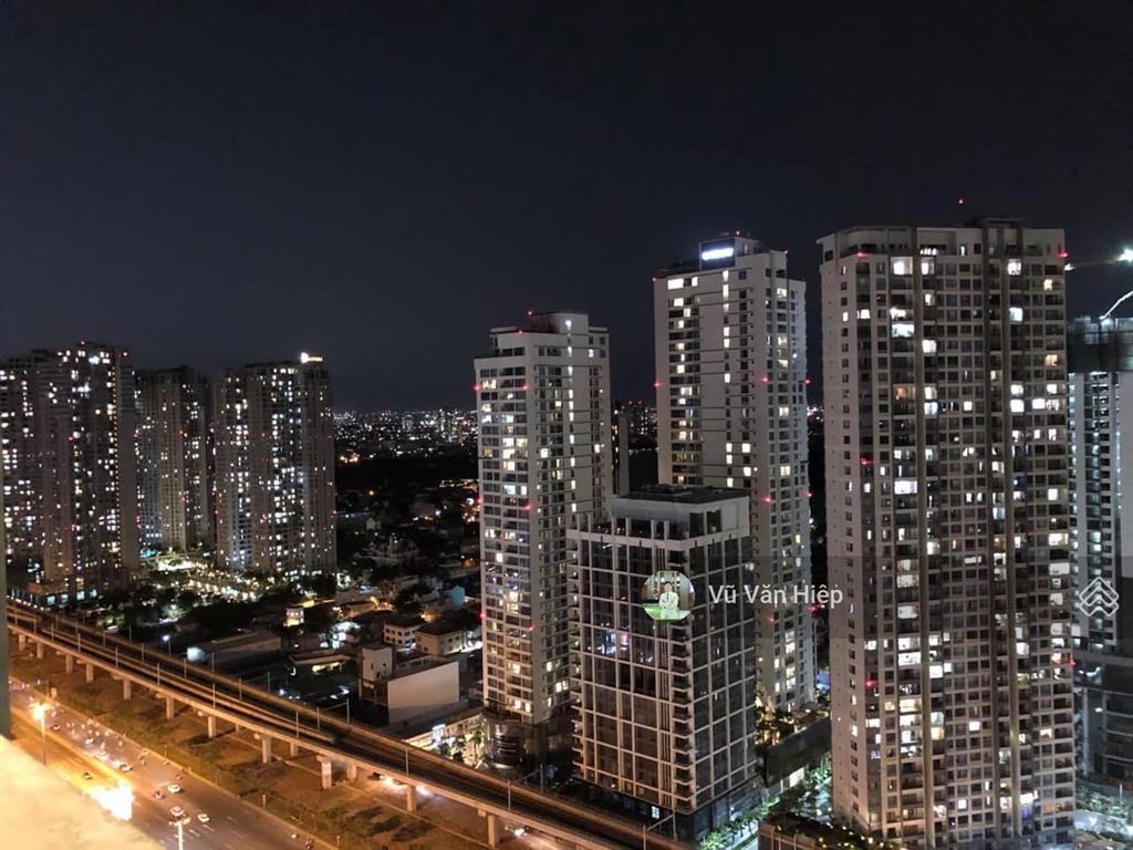 Chính chủ bán căn 3pn tháp thương mại t3 estella heights 125m2 bán 20 tỷ.