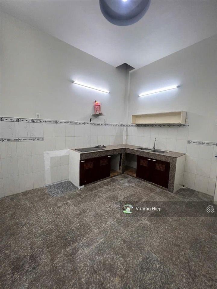 Nhà 3 tầng nguyễn văn luông 4pn 4wc diện tích 4m x 11m hẻm 3 gác bán 5.3 tỷ