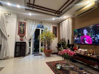 Chính chủ bán biệt thự đơn lập khu vip an phú an khánh quận 2, 4 lầu diện tích 10x20