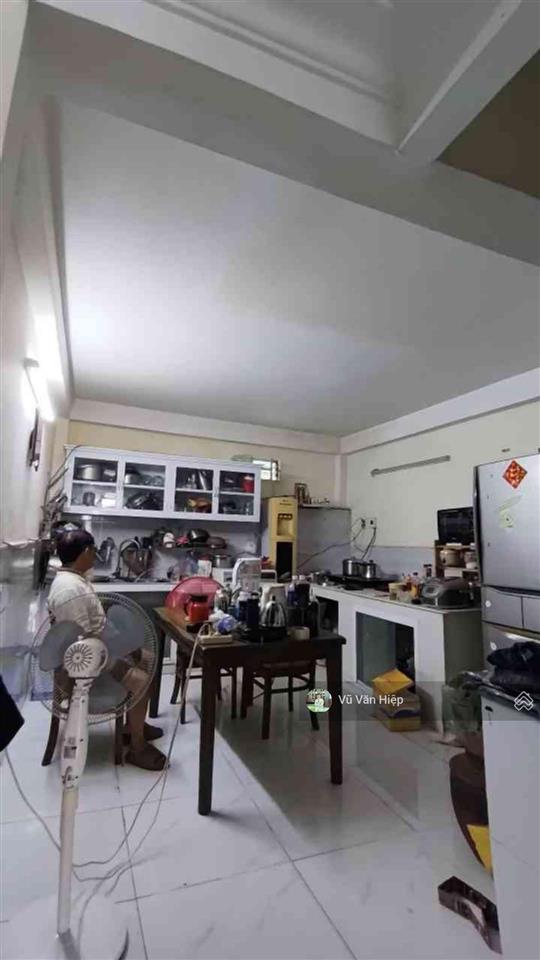 Bán nhà 4 tầng 4m x 17m gồm 5pn 5wc hẻm xe hơi kinh dương vương chỉ 6.39 tỷ.  0968 888 *** hiệp