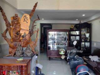 Bán nhà 4 tầng 4m x 17m gồm 5pn 5wc hẻm xe hơi kinh dương vương chỉ 6.39 tỷ.  0968 888 *** hiệp