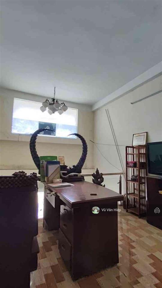 Bán nhà 4 tầng 4m x 17m gồm 5pn 5wc hẻm xe hơi kinh dương vương chỉ 6.39 tỷ.  0968 888 *** hiệp