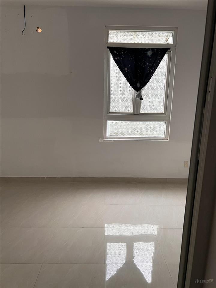 Cho thuê căn hộ riêng thoáng đãng, yên tĩnh, đường ô tô