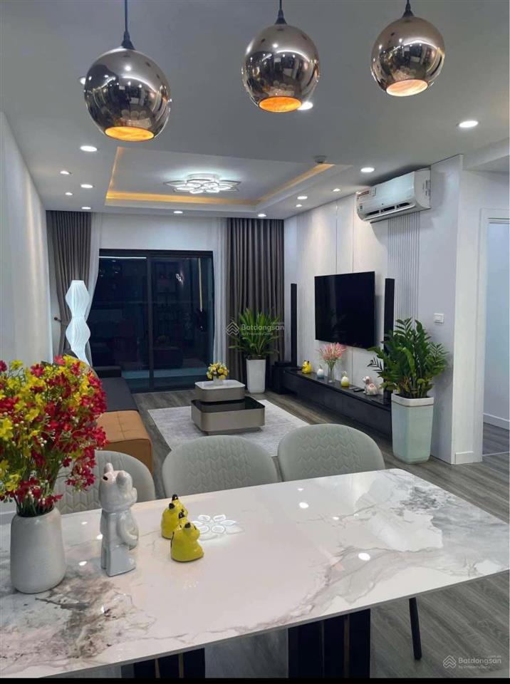 Cho thuê căn hộ chung cư 2pn tòa r  full đồ đẹp ở goldmark city 136 hồ tùng mậu/ 0333 259 ***