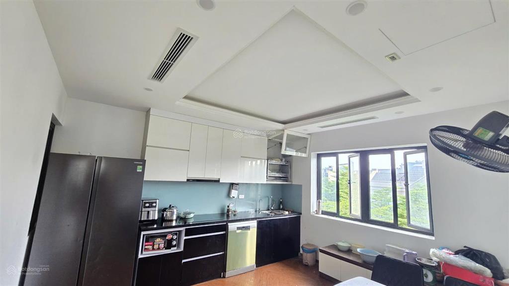 Nhà đẹp full nội thất 42m2 x 6 tầng, tại ngô thì nhậm, hà đông  ô tô sát cửa  giá tốt nhỉnh 8 tỷ.