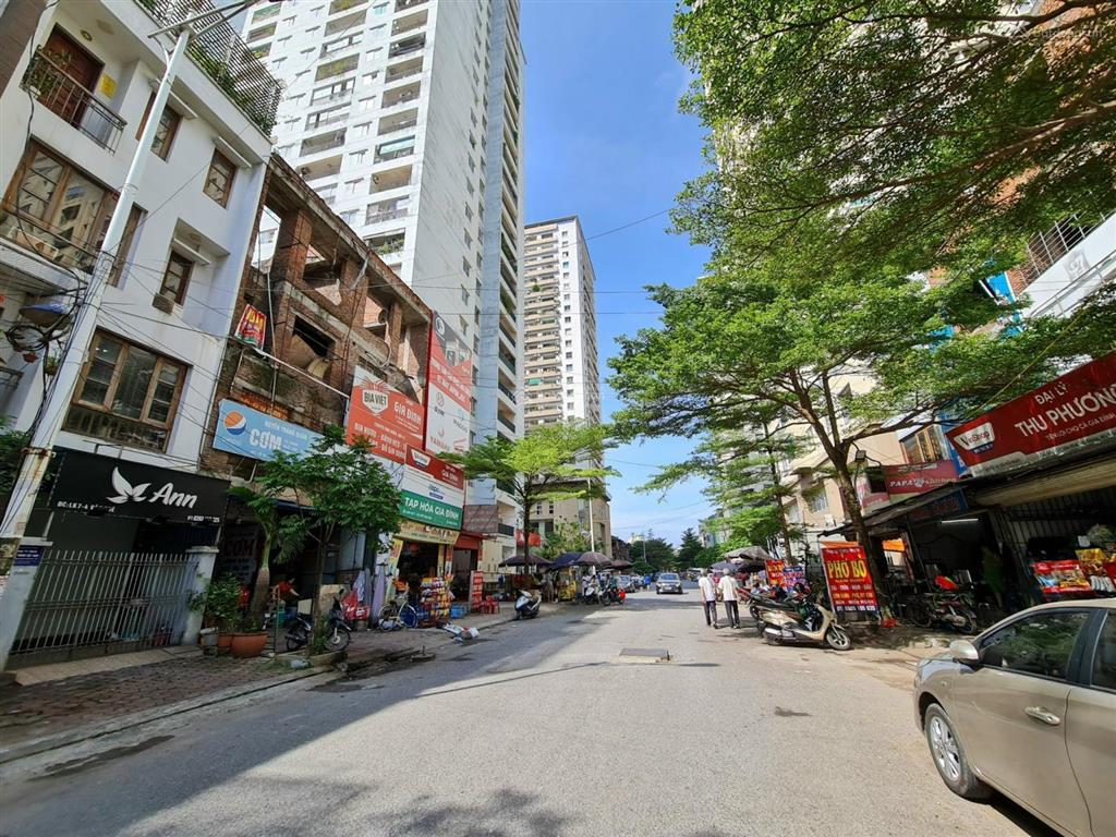 Quỹ căn liền kề văn khê 83m2, 5 tầng  vị trí kinh doanh đắc địa  giá 16 tỷ