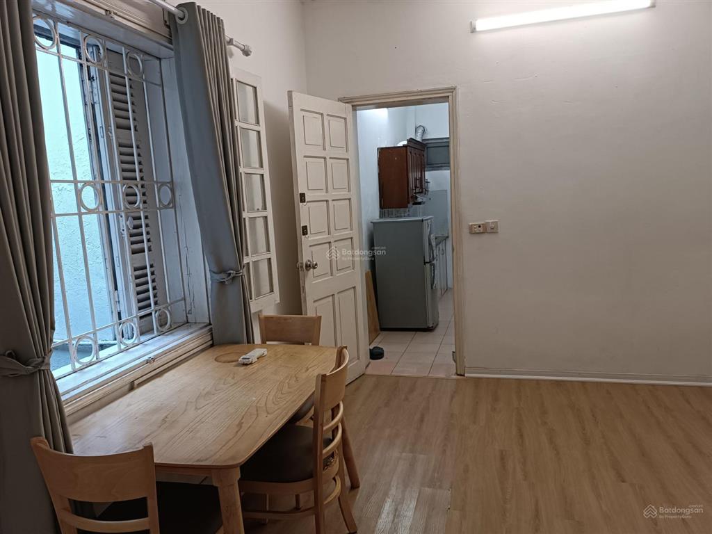 Căn hộ cc phố cổ hàng bún, ba đình, sân vườn sáng thoáng, ô tô đỗ cổng. 6 tr,  0917 420 ***