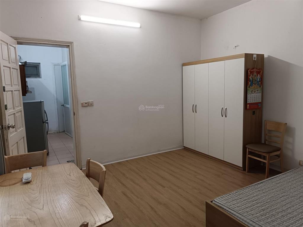 Căn hộ cc phố cổ hàng bún, ba đình, sân vườn sáng thoáng, ô tô đỗ cổng. 6 tr,  0917 420 ***