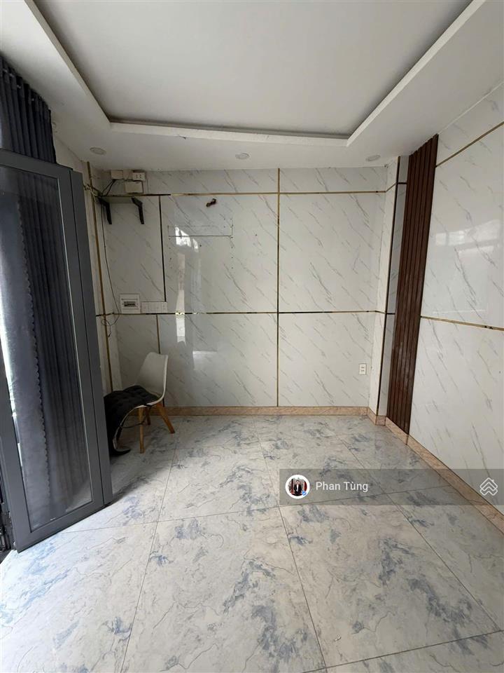 24m2 đất giáp q. 1 gần cầu bông, 2 tầng, hẻm thoáng, khu dân trí