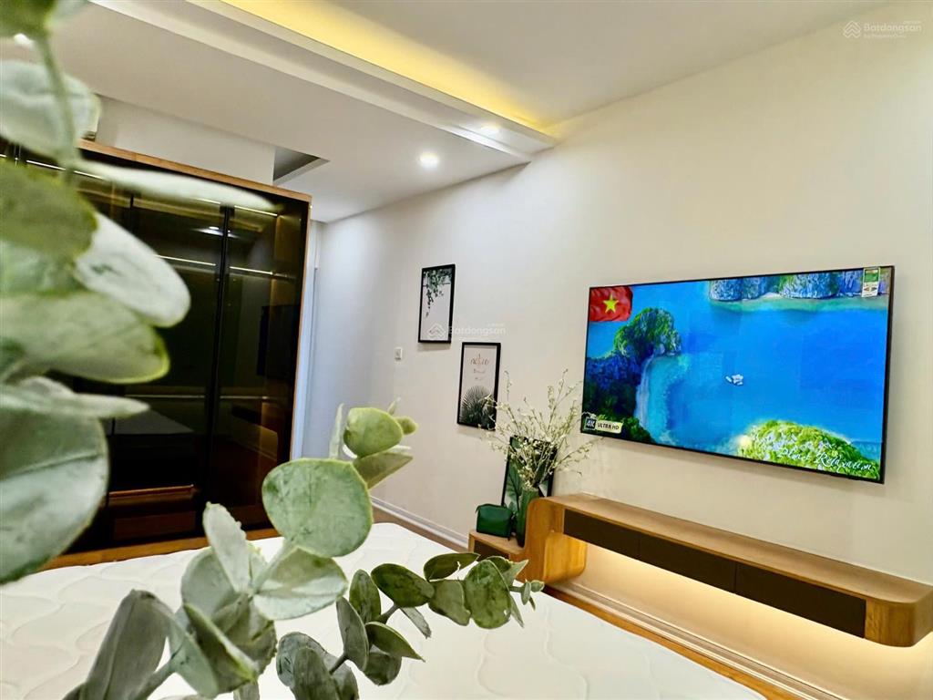 Chính chủ gửi bán căn 2pn + toà the sun mễ trì, dt 81m2 giá 7.5 tỷ