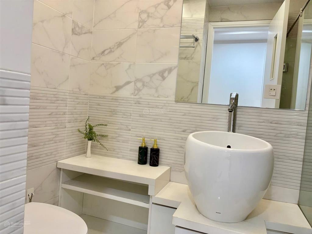 Chính chủ gửi bán căn 2pn + toà the sun mễ trì, dt 81m2 giá 7.5 tỷ