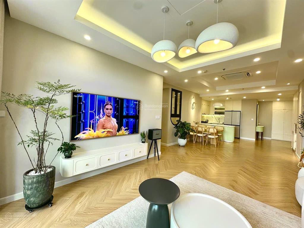Bán nhanh căn hộ 2n toà 219 trung kính giá chỉ 6 tỷ full đồ đẹp