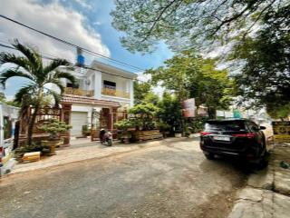 Cho thuê nhà phố biệt thự giáp tên lửa cách aeon bình tân 8phút đi xe máy