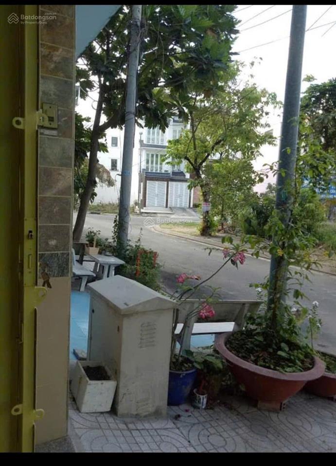 Cho thuê nhà khu dân cư nam hùng vương gần võ văn kiệt có sẵn máy lạnh 4*16m hai lầu 4pn