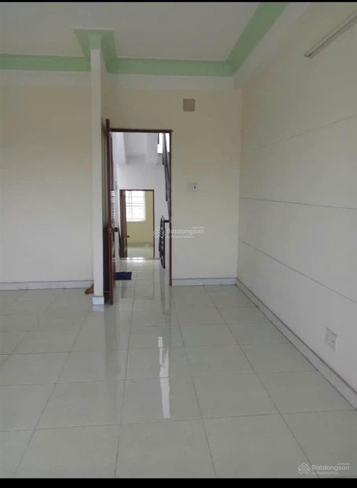 Cho thuê nhà khu dân cư nam hùng vương gần võ văn kiệt có sẵn máy lạnh 4*16m hai lầu 4pn