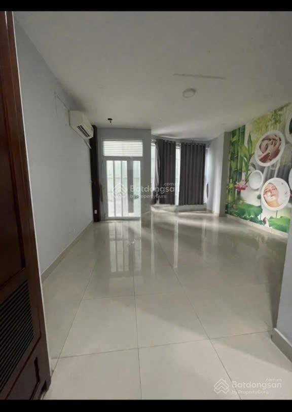 Cho thuê nhà mặt phố tại đường tên lửa, 40 triệu, 5*20m 3 lầu, 6pn 7wc 7 máy lạnh