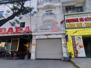 Cho thuê nhà mặt phố tại đường tên lửa, 40 triệu, 5*20m 3 lầu, 6pn 7wc 7 máy lạnh