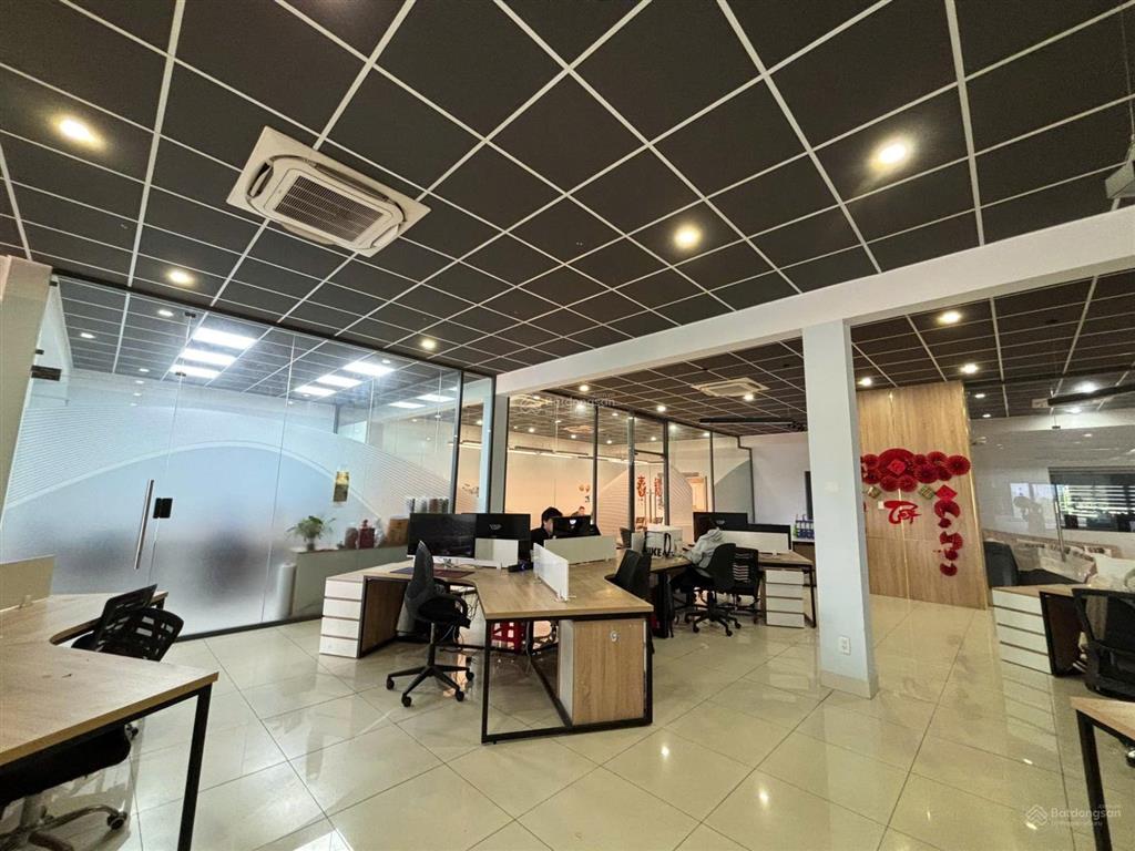 Cho thuê nhà xưởng văn phòng 1500m2 đường xe container quận bình tân gần aeon