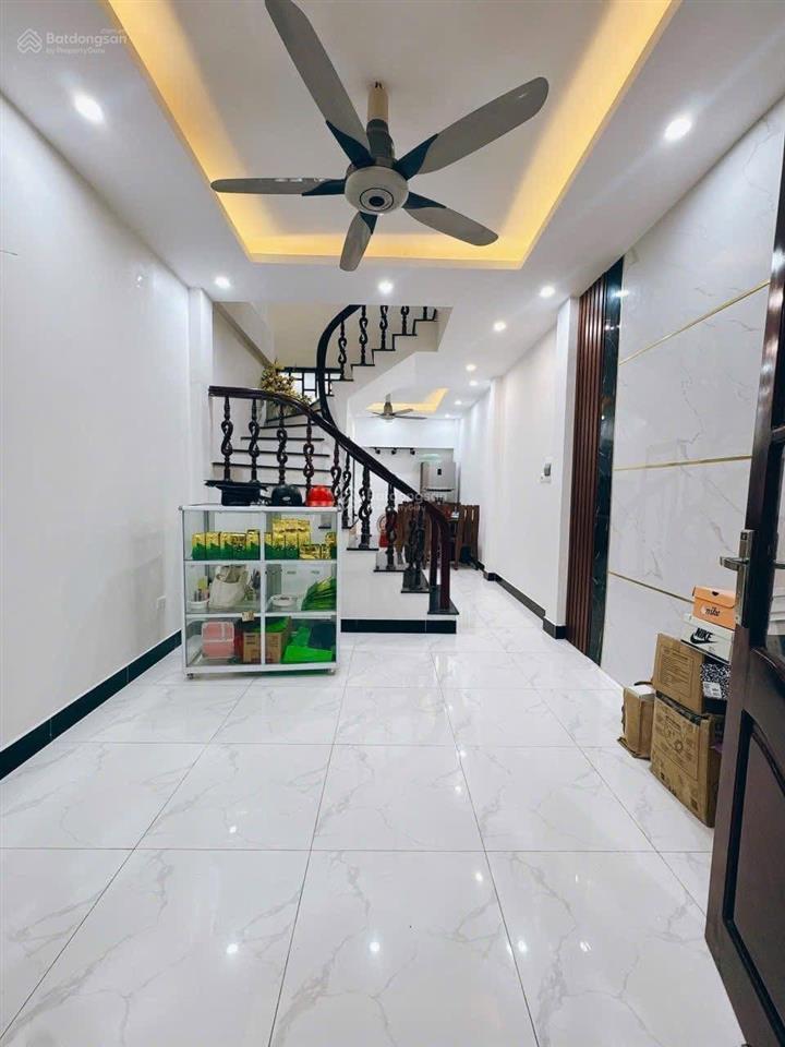 Bán gấp! chùa bộc, ngõ thông, gần phố, 35m ô tô tránh, nhà 3 thoáng, full nội thất ở luôn, 50m²*5t