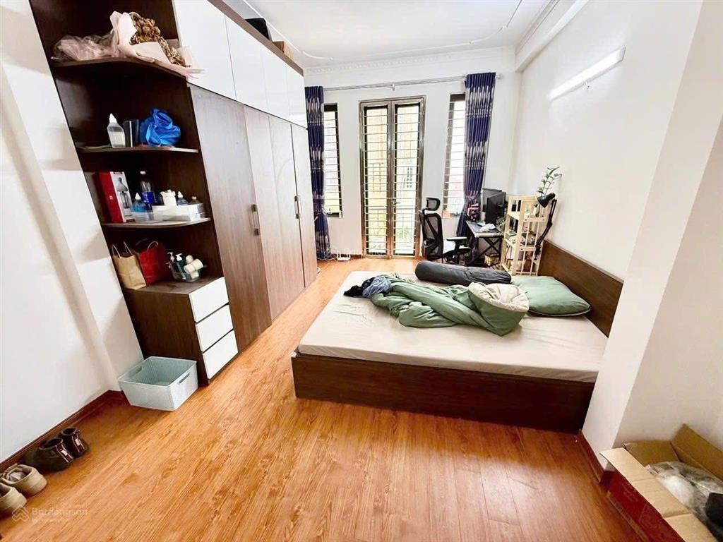Bán gấp! chùa bộc, ngõ thông, gần phố, 35m ô tô tránh, nhà 3 thoáng, full nội thất ở luôn, 50m²*5t
