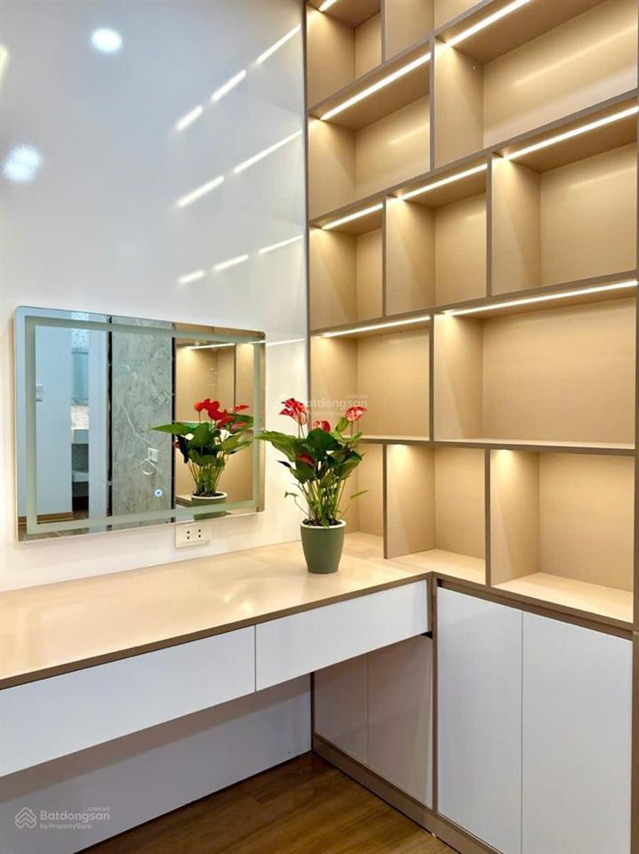Cực hiếm! nguyễn chí thanh, ngõ thông, kinh doanh, thang máy, 6 tầng, nhà đẹp, lô góc, 41m2*6t