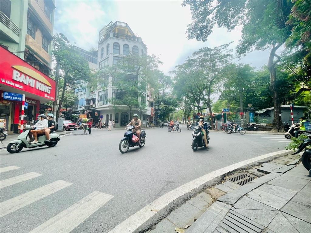Bán nhà mặt phố quán thánh, 55m2*4t, kinh doanh, vỉa hè rộng, vị trí đắc địa, khu vực hiếm nhà bán