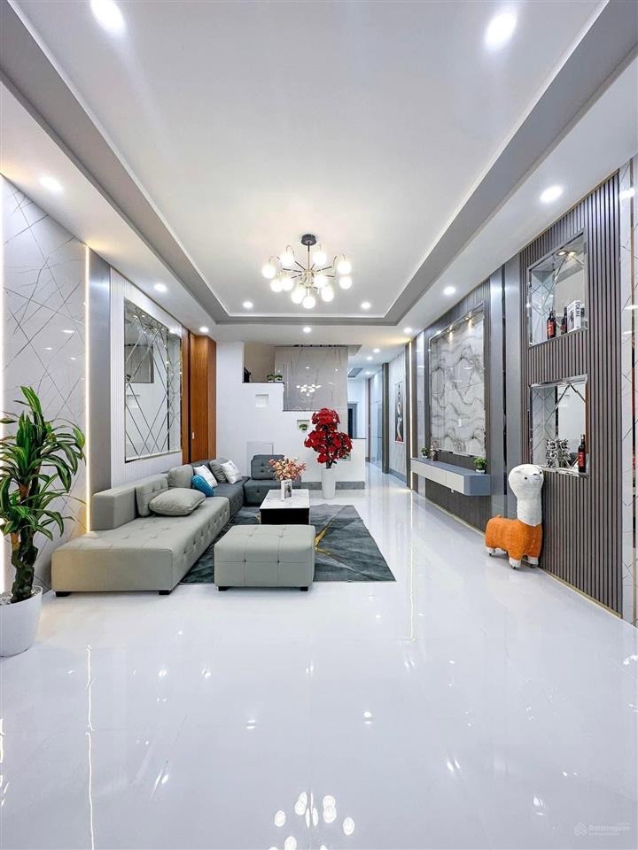 Bán nhanh! phố chùa bộc  ngõ thông  gần phố, 25m ô tô tránh  mặt ngõ to như phố  nhà đẹp ở luôn