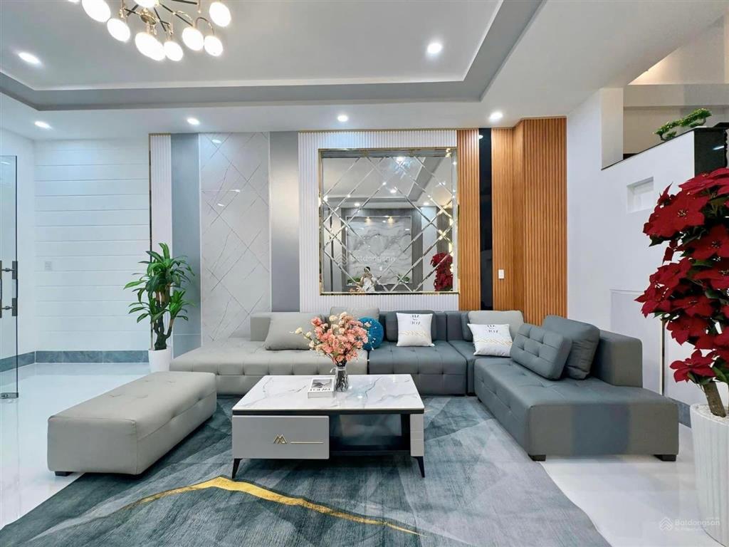 Bán nhanh! phố chùa bộc  ngõ thông  gần phố, 25m ô tô tránh  mặt ngõ to như phố  nhà đẹp ở luôn