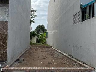 Bán đất 52m² tổ 9 quang minh, mê linh  gần kcn, vị trí đẹp, giá chỉ 3.x tỉ