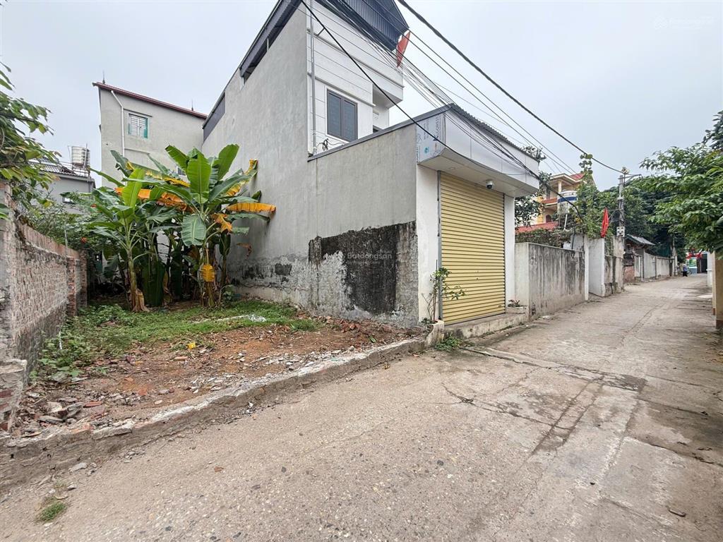 Bán lô đất 83,3 m2, mt 5m, đã có sổ, giá 43tr/m2 tại kim hoa, mê linh
